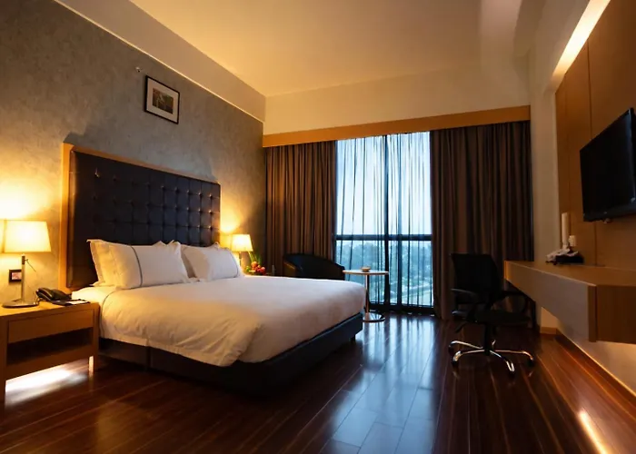 Symphony Suites Hotel